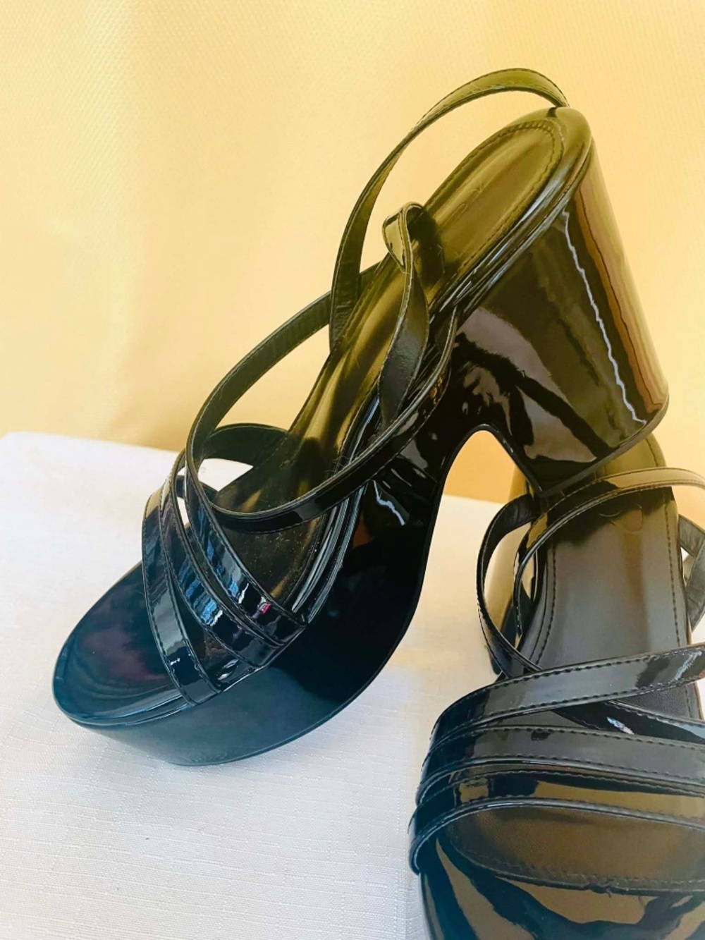 Black Platform Heeled Sandals 7.5 | Y2K Strappy Chunky Heel | Retro